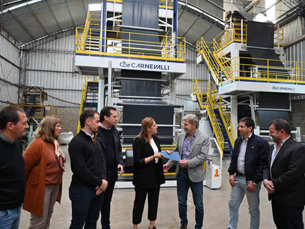 Frigerio otorgó el respaldo de la provincia para una inversión productiva de 300.000 dólares en Larroque