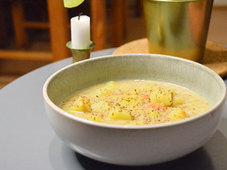 Kartoffel-Eintopf mit Sesam & Ingwer