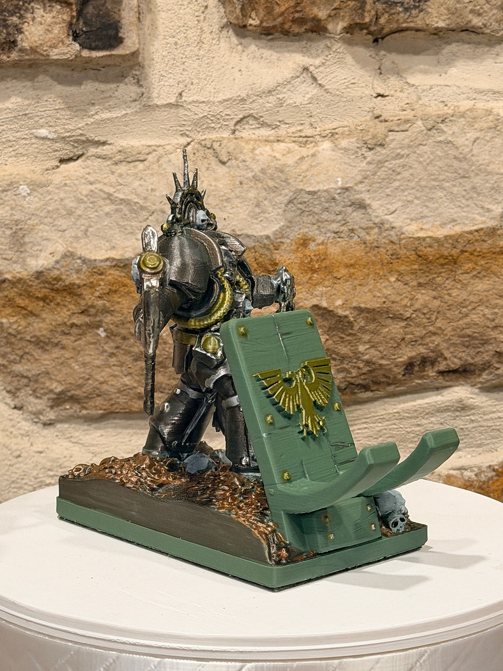 Thumbnail: Warhammer 40K Phone Holder