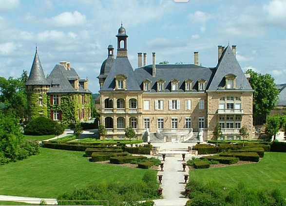 113. Grand Chateau