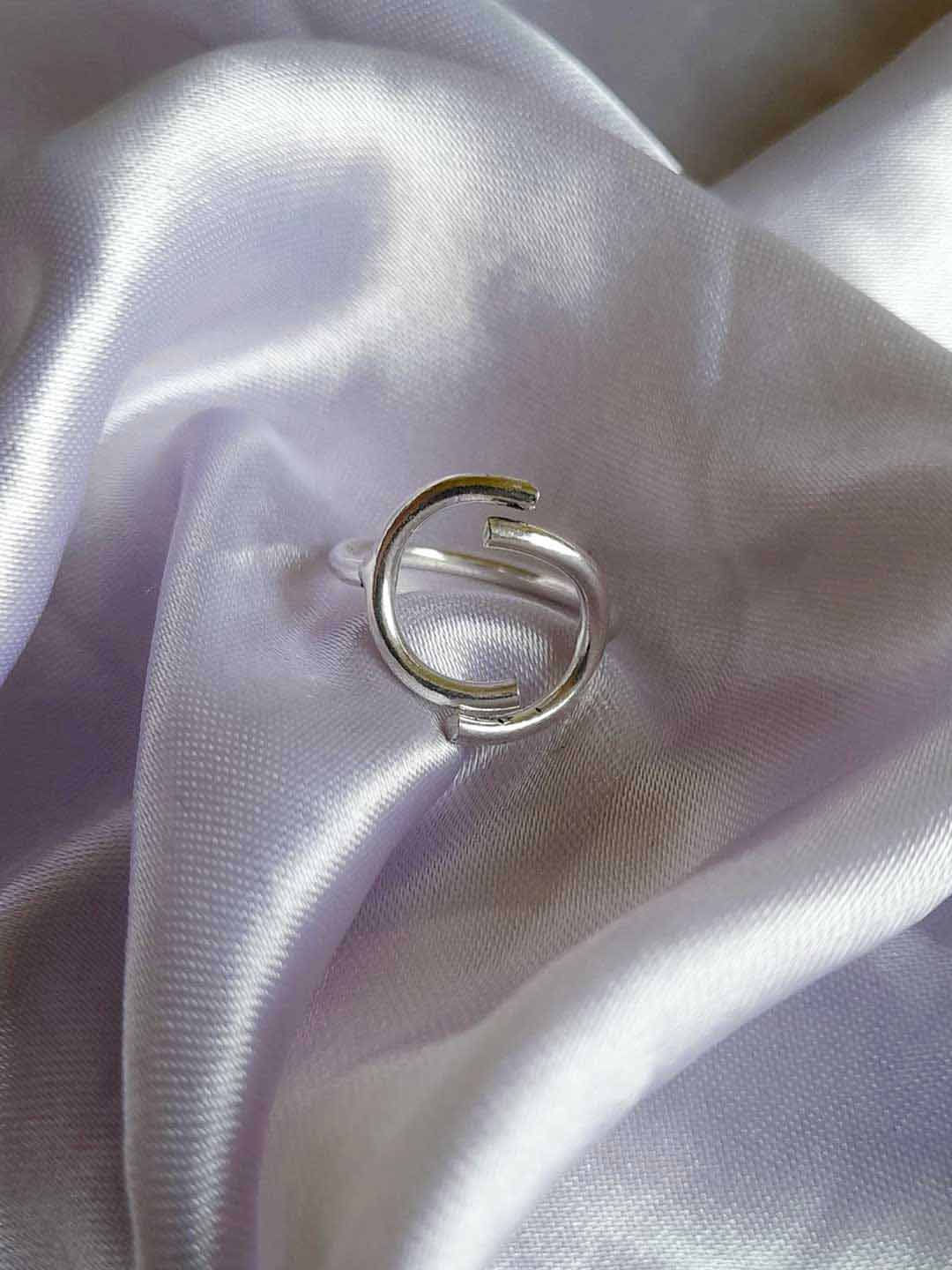 CH Jewels Silver Plated Brass Minimal Round Shaped Adjustable Finger Ring