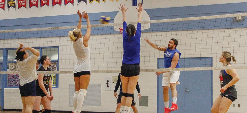 Thursday Inter to Comp Bonnie & Clyde Pairs Volleyball F2025 - East