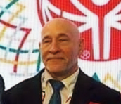 Billy Keel head shot_edited.jpg
