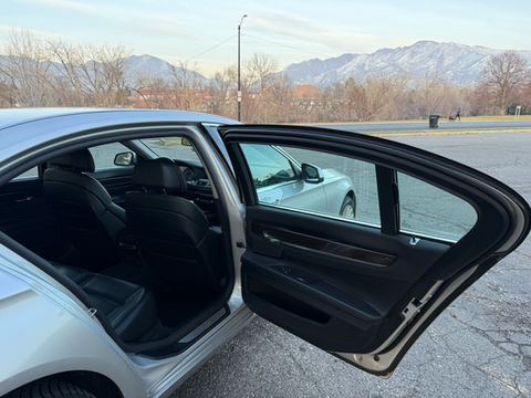 2011 BMW 750Li xDrive Sedan 4D, for sale in Salt lake city, Ut. Good in snow