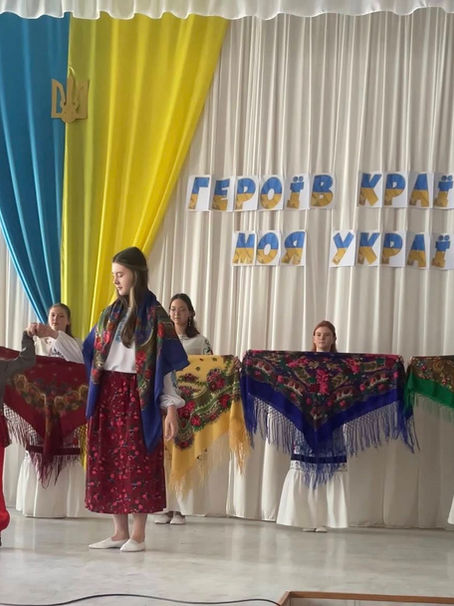 МИСТЕЦЬКИЙ ФРОНТ                   
«Героїв країна — моя Україна»