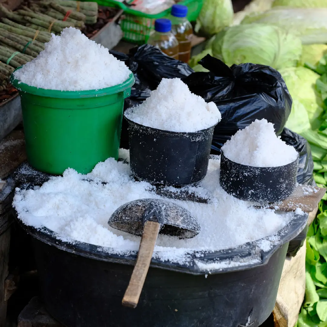 Thanh lọc cơ thể bằng nước muối