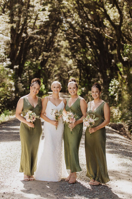 Bride and bridesmaids with hair and makeup by Finesse Hair & Beauty, Gore.