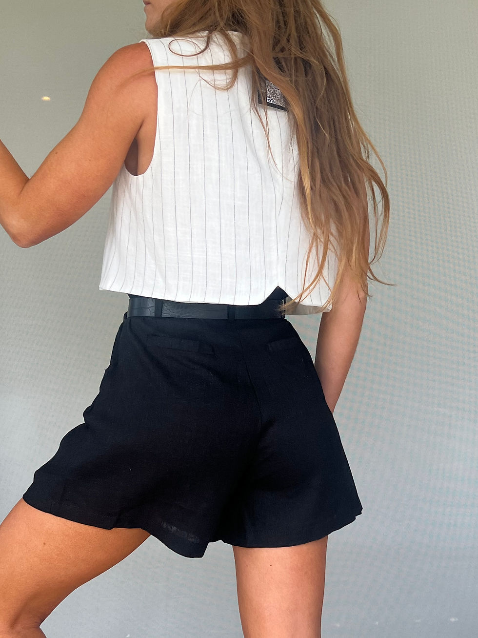 Miniatura: Short Linillo delfi negro