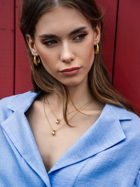 Droplet Necklace by MyaMoon