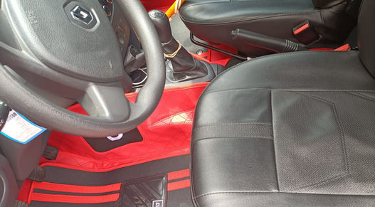 ferrari  rojo.jpeg