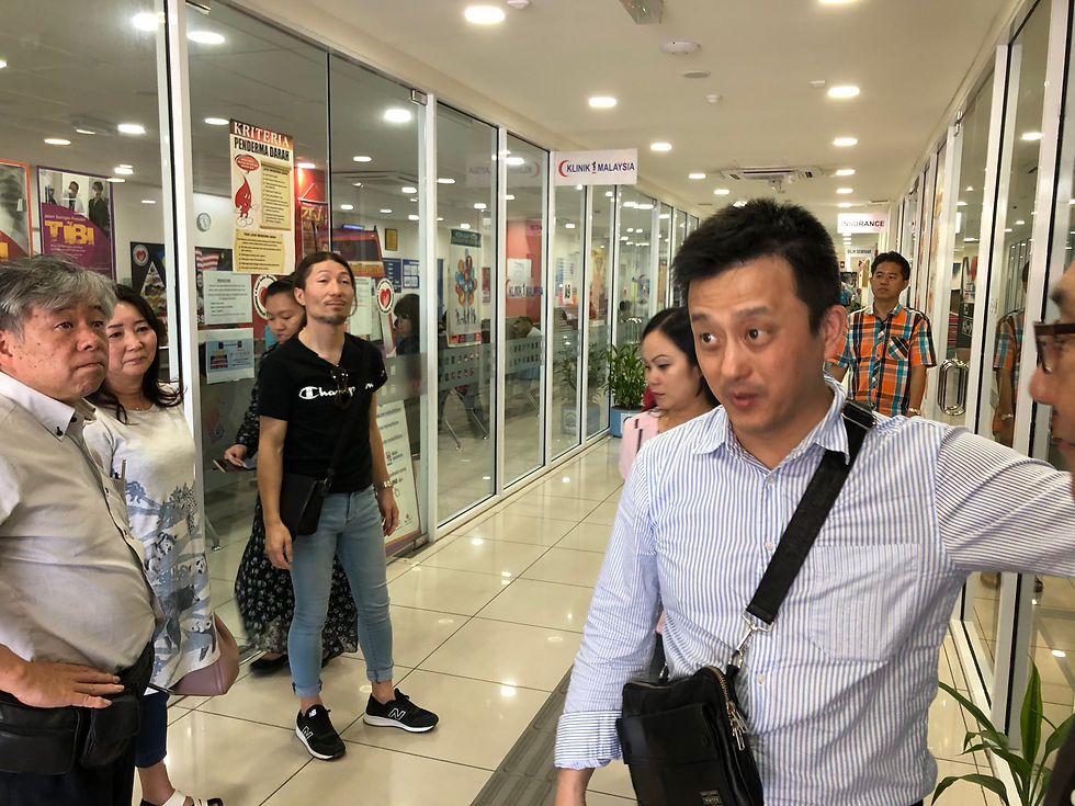 市役所1階③