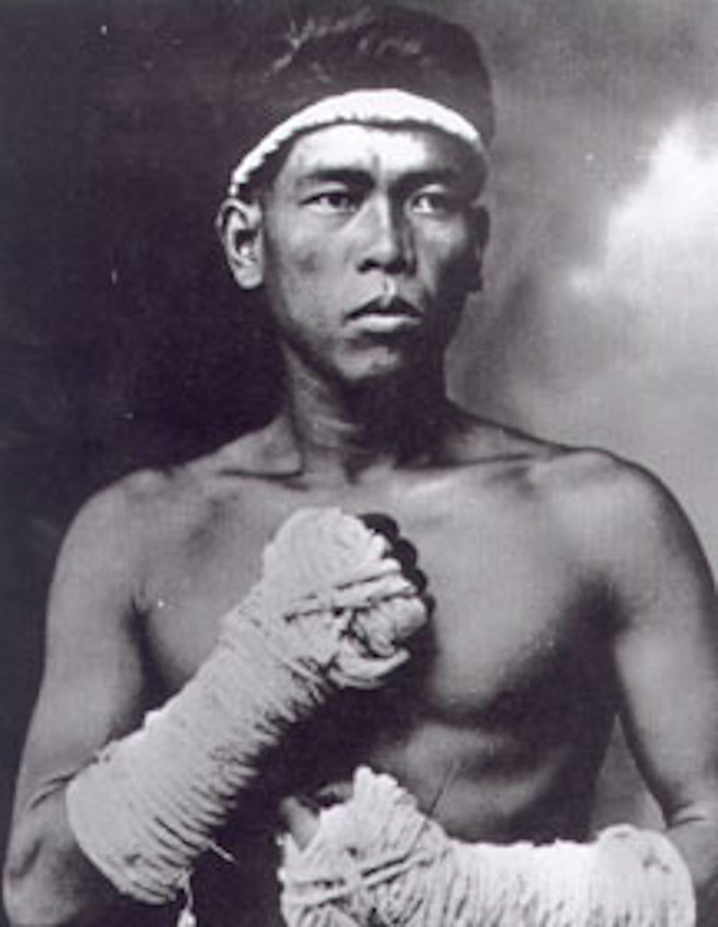 Nai Khanom Tom: The Father of Muay Thai
