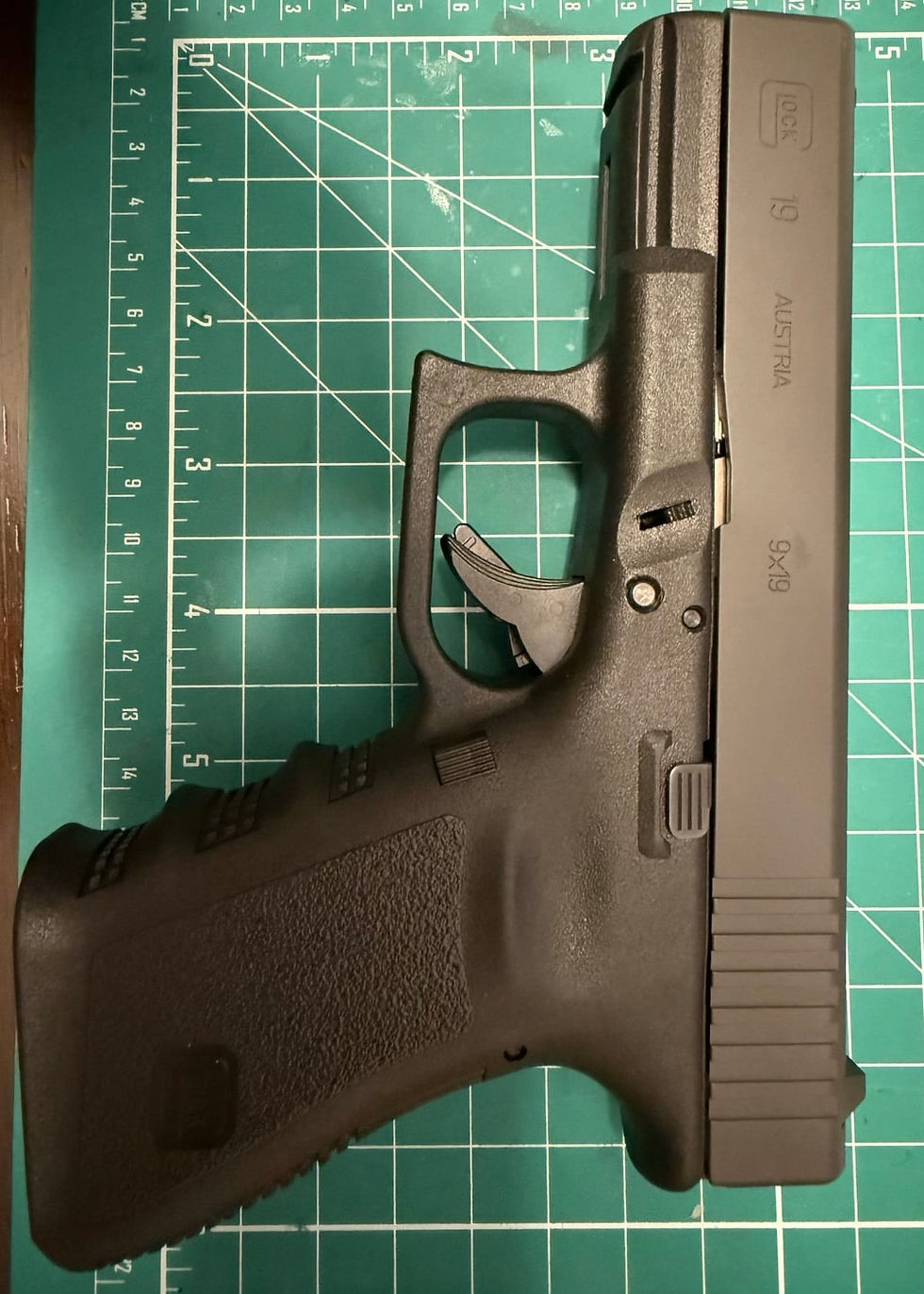 Glock 17 vs Glock 19 Comparison Guide | Academy, image size:980x1372