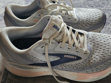 Brooks Women's Adrenaline: For The Runs That Help Me Reset