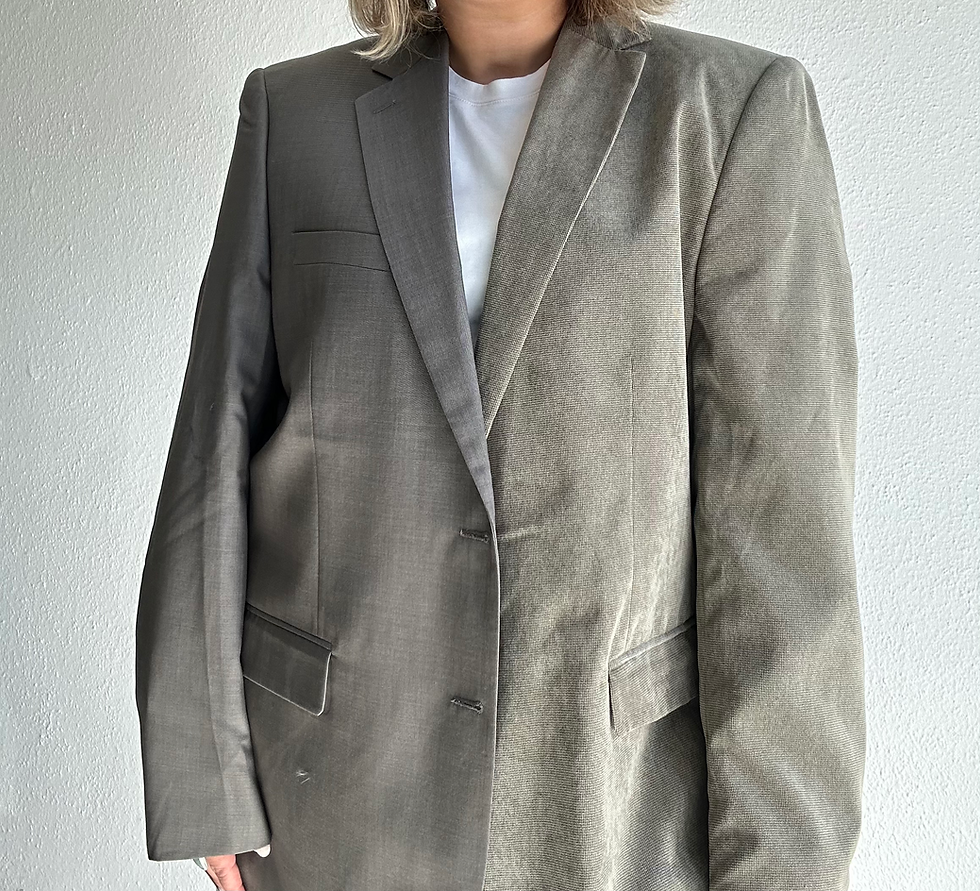 Miniaturbild: Stunning beige and light beige contrasted blazer