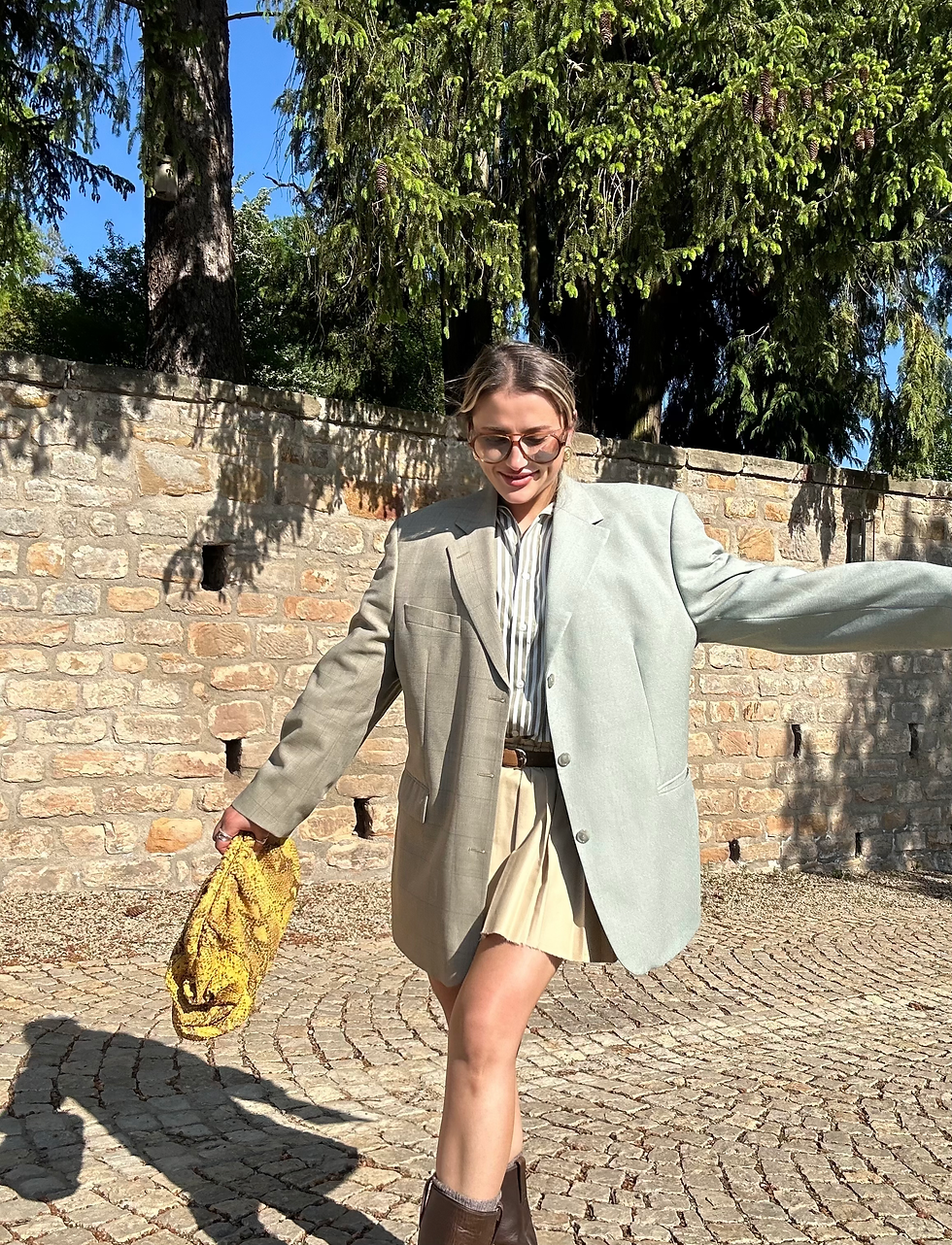 Thumbnail: Beige and light green contrasted blazer