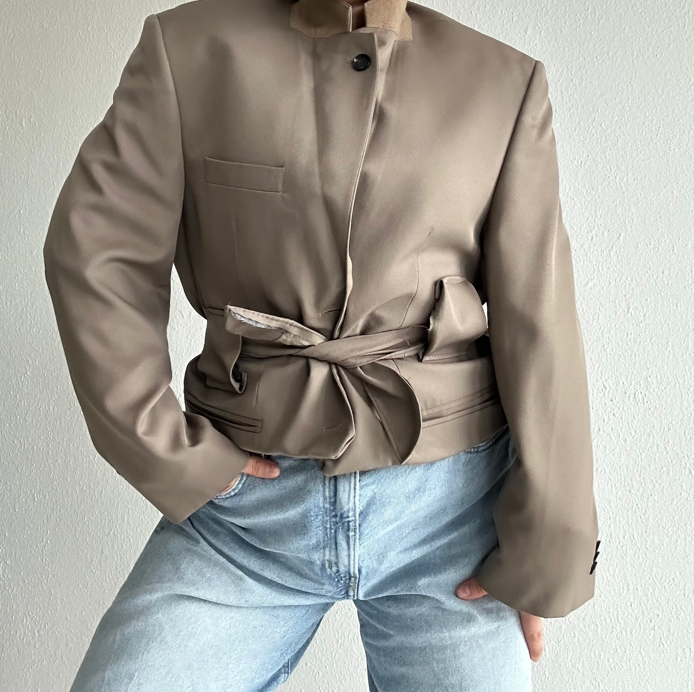Belted blazer