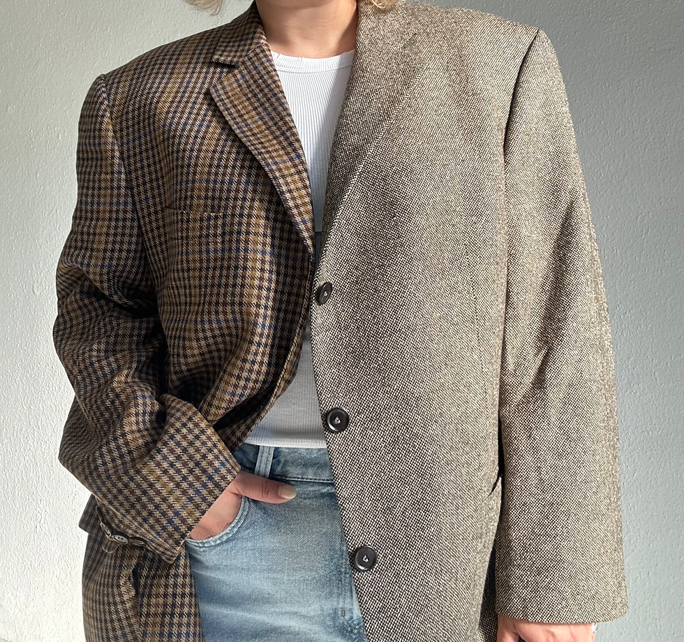 Thumbnail: Stunning cappuccino and beige contrasted blazer