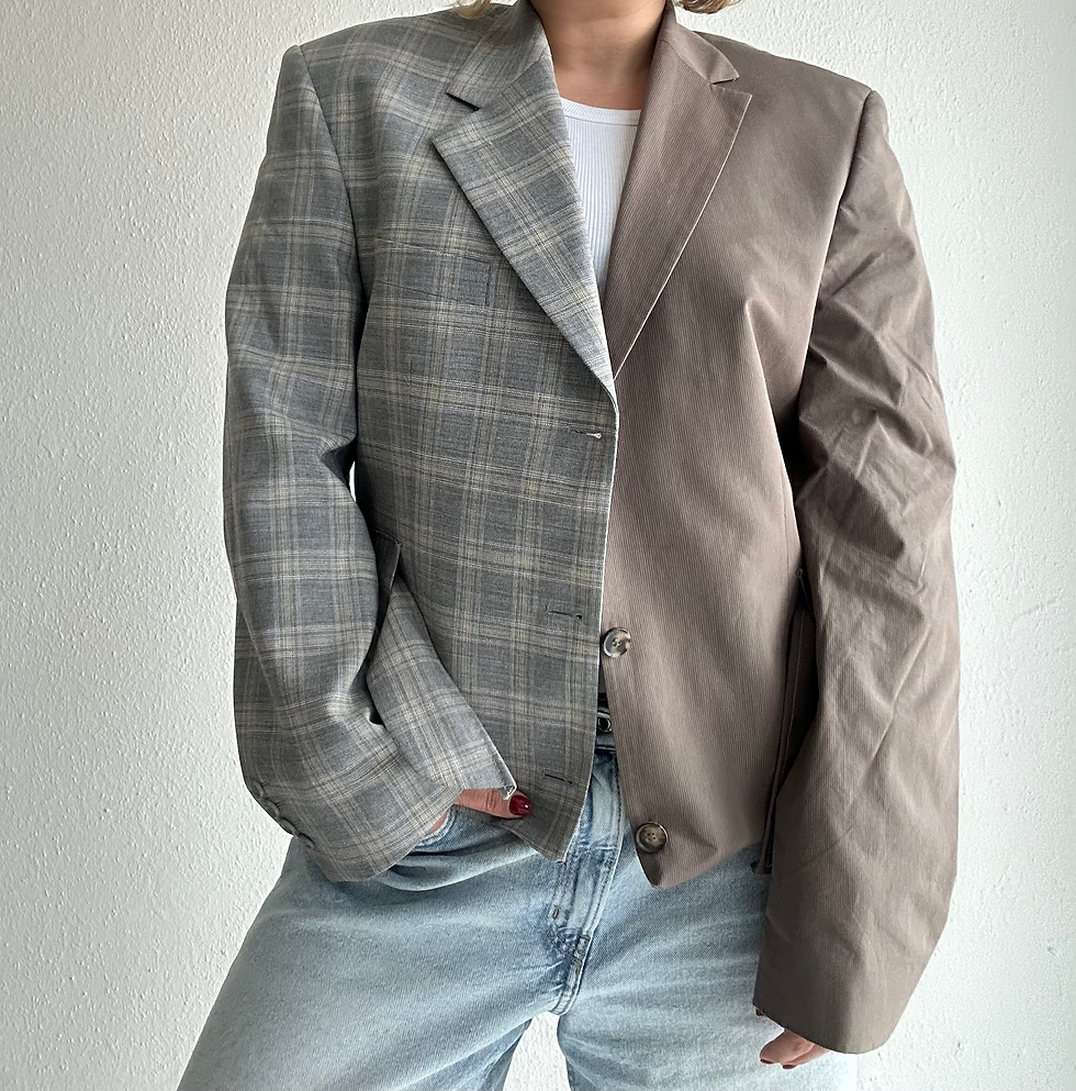 Miniaturbild: Belted contrasted blazer