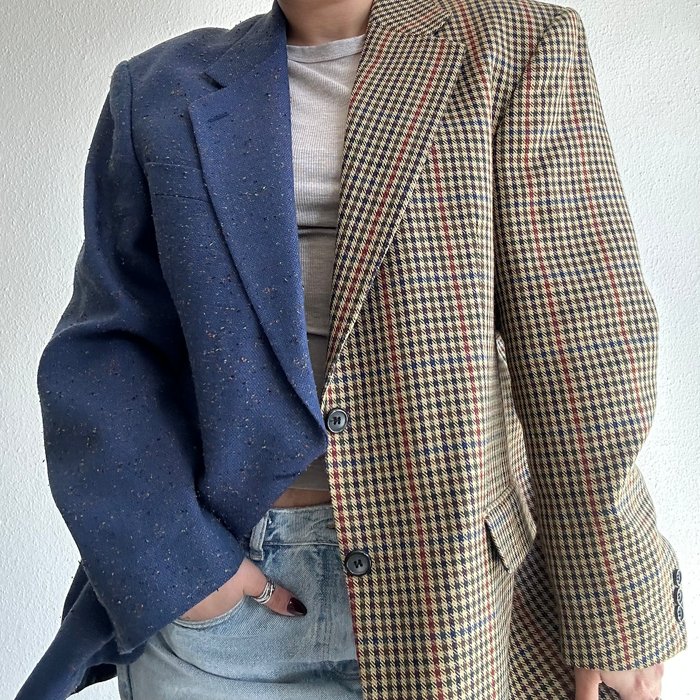 Miniaturbild: Beige and blue contrasted blazer