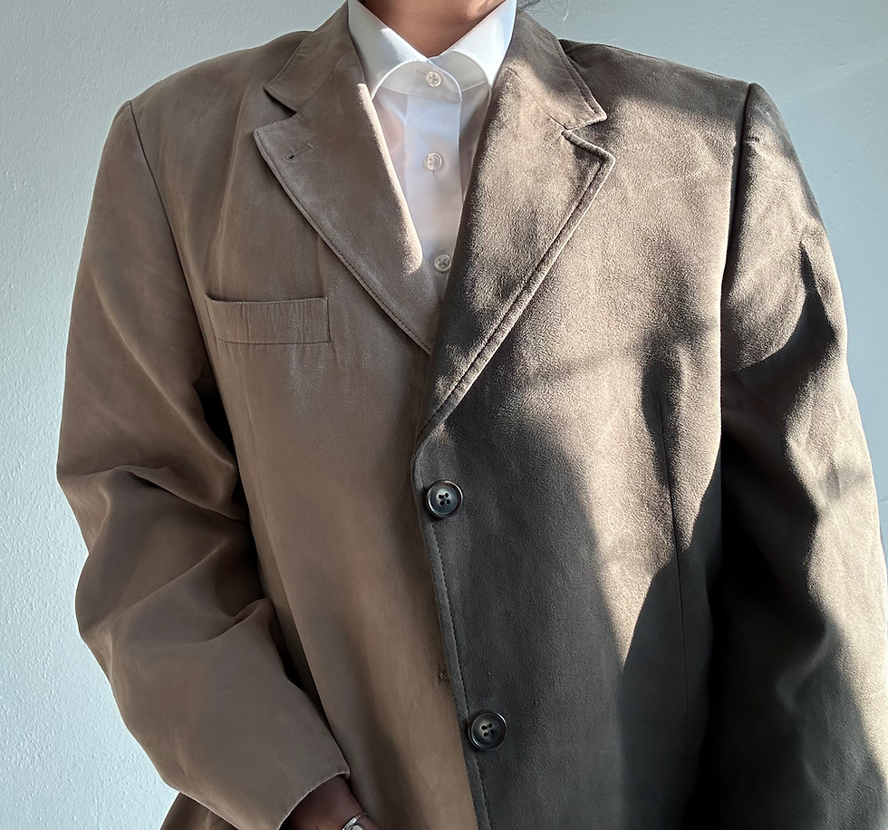 Miniaturbild: Stunning wild leather cappuccino and wild leather khaki contrasted blazer