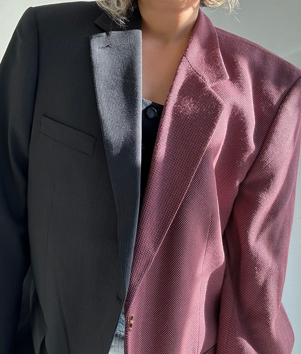 Miniaturbild: Black striped and bordeaux contrasted blazer