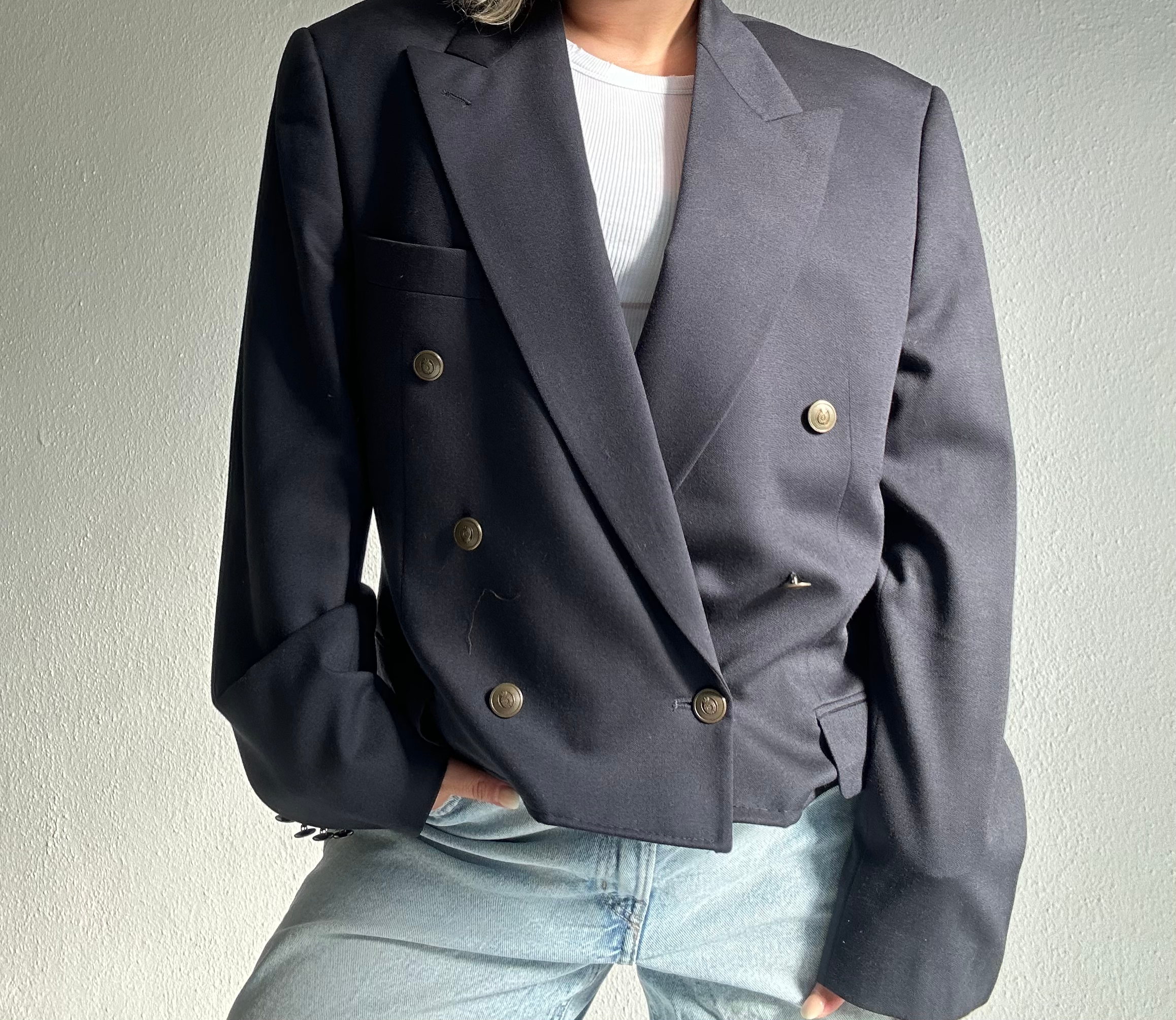 Cropped blazer