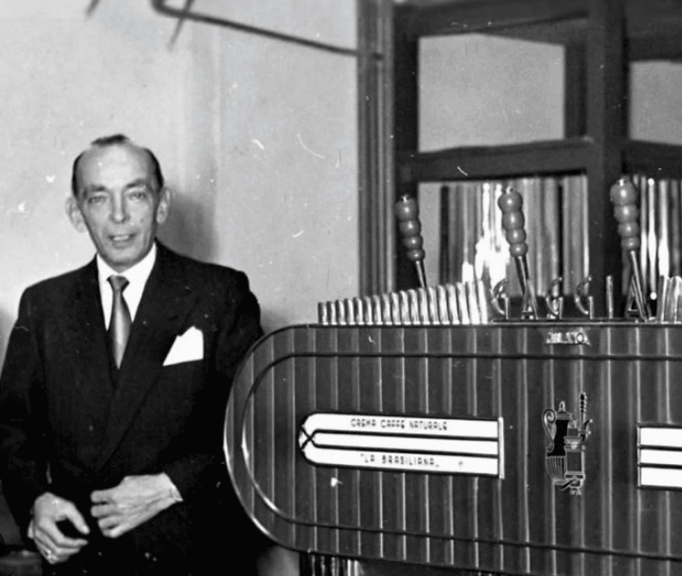 Achille Gaggia with one of his early lever espresso models, the Esportazione, early 1950s