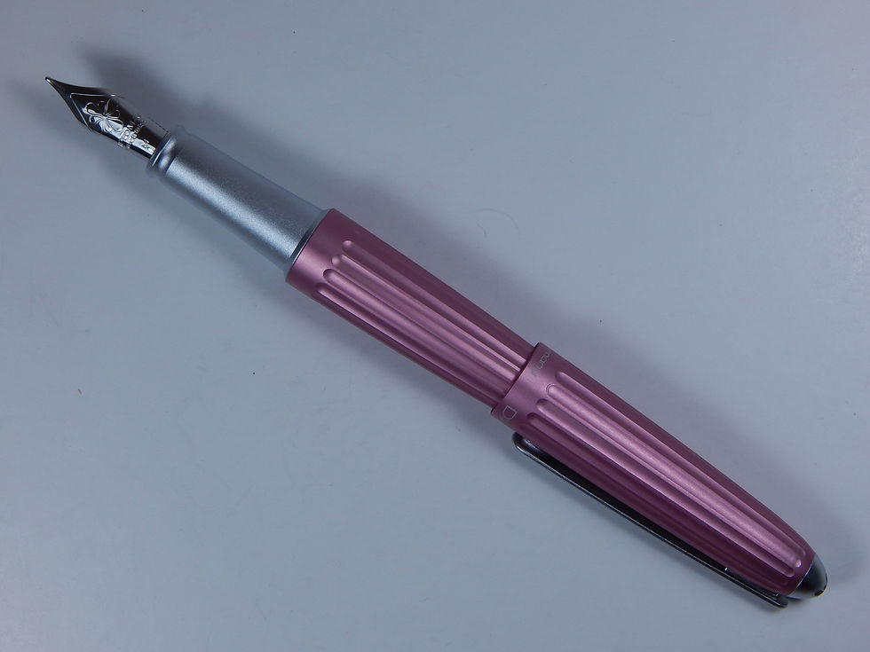 Thumbnail: Diplomat Aero Fountain Pen -Antique Pink