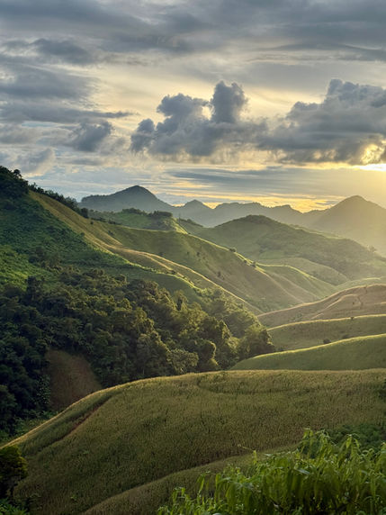 Between Borders and Brothels: A Brief Drift Through Laos and Thailand