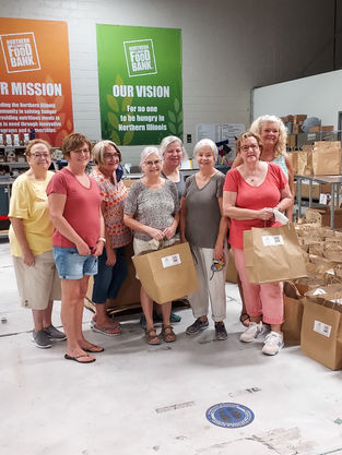 Zontians Volunteer: Northern IL Food Bank Mobile Food Drive 09.18.21