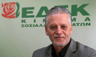 Ως αρχηγός της ΕΟΚΑ Β΄ο Γρίβας εκπόνησε τρία σχέδια πραξικοπήματος