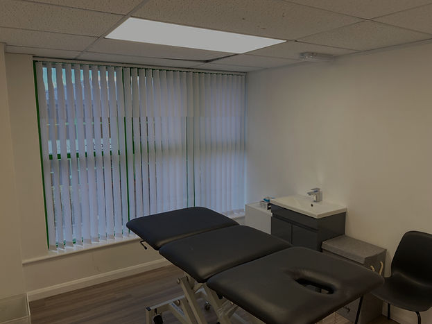 new-clinic-room_edited.jpg