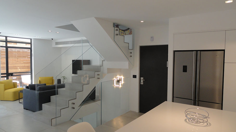 Tel Aviv : Intérieur sobre et moderne