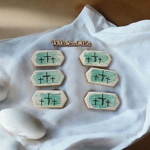 3 Crosses