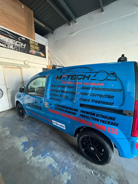Vehicle graphics on van