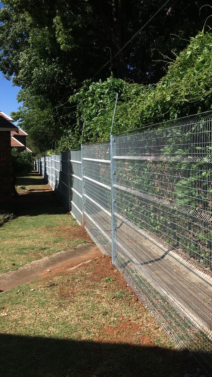 Clear View Fencing