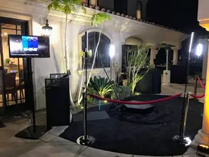 Beyond the Frame: The Creative Potential of 360 Photo Booths