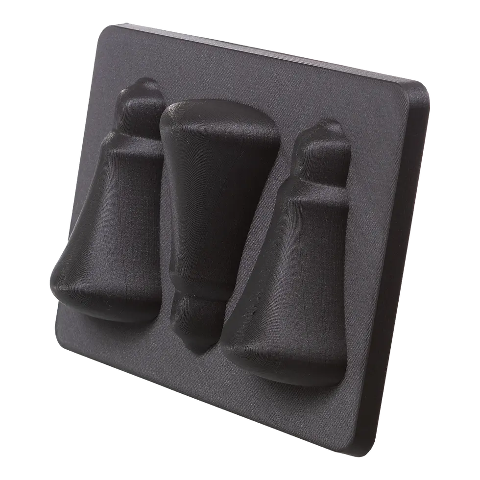 Miniatura: Peça de filamento Xyon Nexa3D na cor preta.