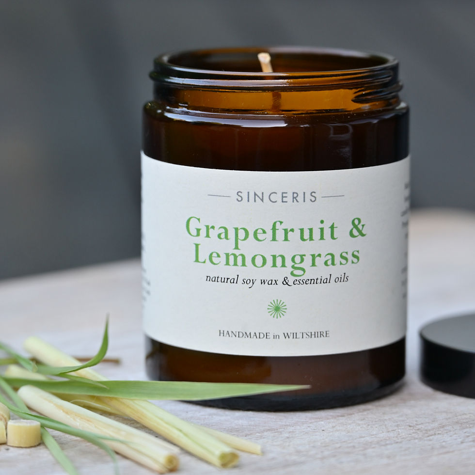 Close up Grapefruit & Lemongrass Essential Oil Soy Wax Candle