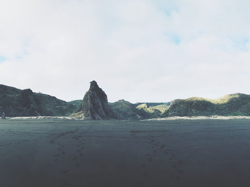 A Nostalgic Walk to Karekare Beach and Falls