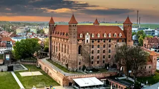 Gniew Castle – history, attractions and the modern hotel image