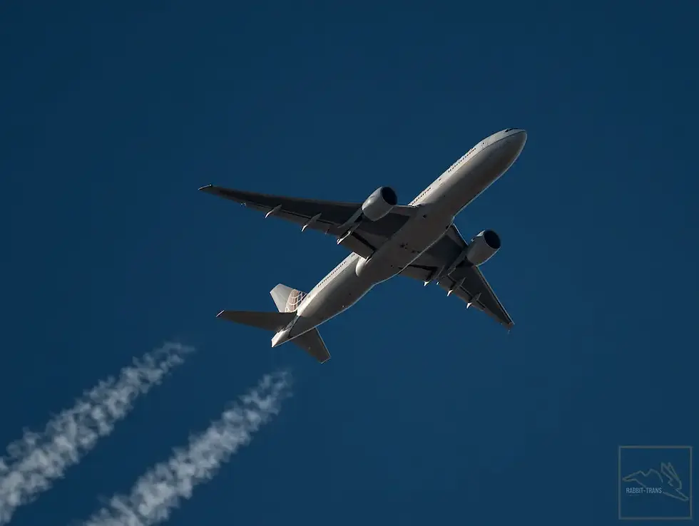 Na jakiej wysokości latają samoloty? Typowe pułapy i czynniki wpływające na wysokość lotu