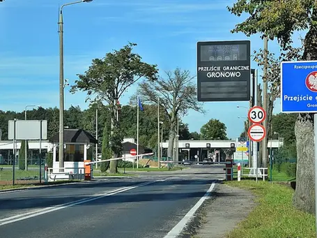 Могут ли россияне въехать в Польшу? Закон, статистика и новая реальность после 2022 года