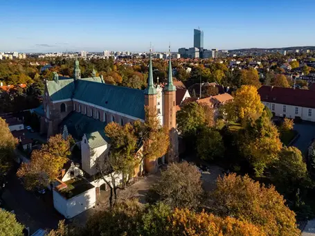 Oliwa Cathedral - 107 meter historia i hjärtat av Oliwa