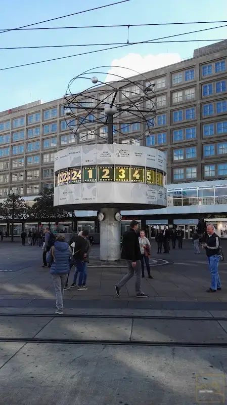 Zegar urania w berlinie