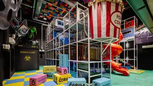 Mr Gorilla i Gdynia: "Filmlekrum" Vad erbjuder det nya lekrummet i Gdynia?