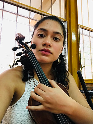 Andrea_violin.jpg