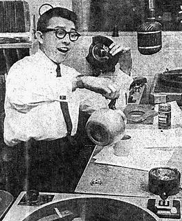 wil_radio_1950s_garyowens01_edited.jpg