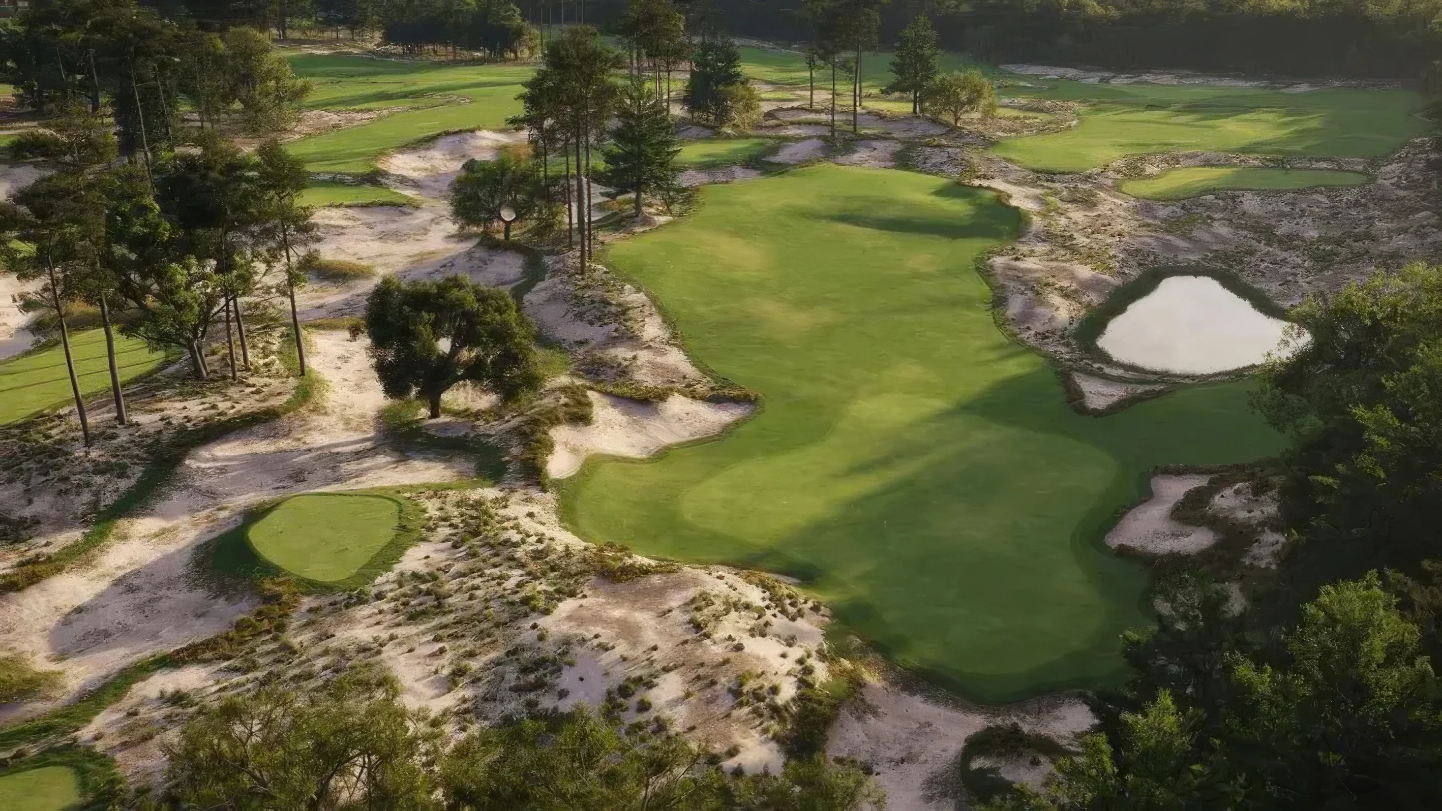 Cabot Citrus Farms, marking Cabot’s first U.S.-based property, is one of the world’s most anticipated new golf destinations, with a grand opening in October